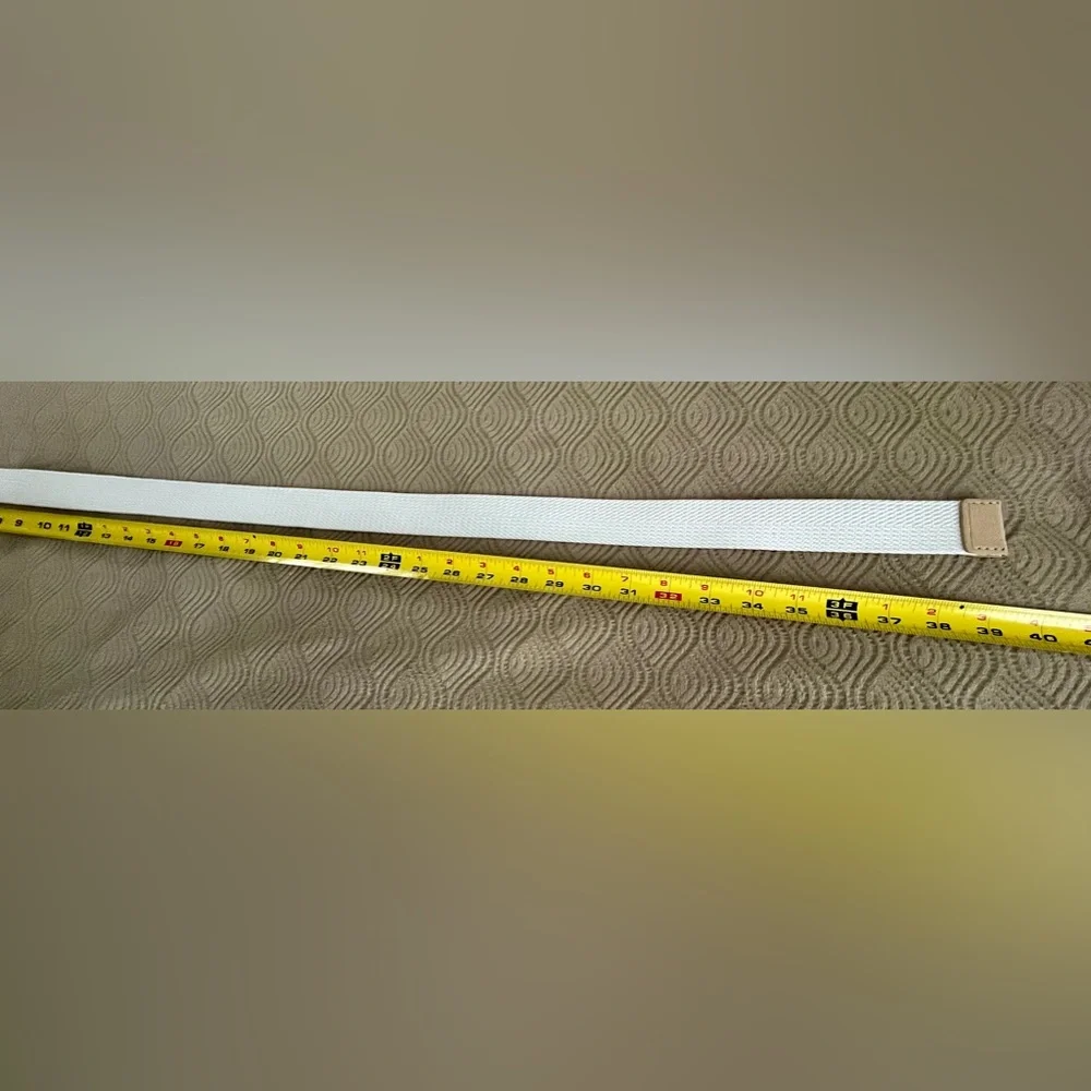 Express men’s woven belt in white and tan size 30/32